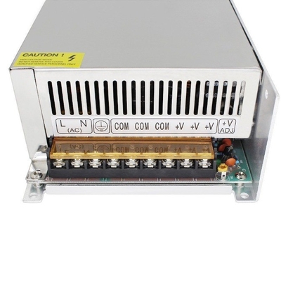 Énergie en courant continu alternatif de 720 W 110 V 220 V 70 V 10,3 A Courant de sortie Sortie unique par C-Power