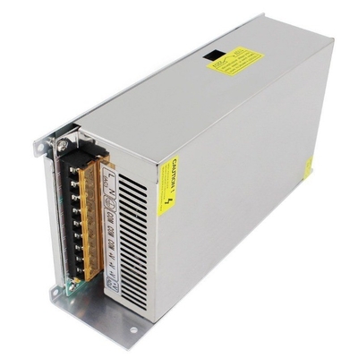 Énergie à haute fréquence de sortie C-puissance 32V 600W 720W AC110V 220V alimentation en courant continu avec consommation